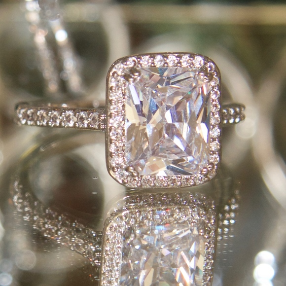 14kt Gold Dipped White Topaz Halo Engagement Ring - Picture 3 of 7